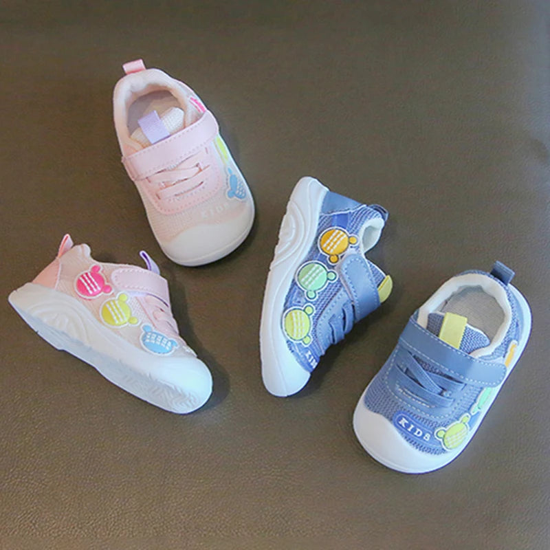 2023 New Spring Autumn Girl's Sneakers Children's Baby Mesh Breathable Casual Flats Shoes Outdoor Running Shoes.