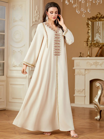 Elegant V-Neck Beading Embroidery Abaya For Muslim Woman 2025 Casual Loose Moroccan Saudi Dubai Kuwait Morocco Stylish Kebaya.