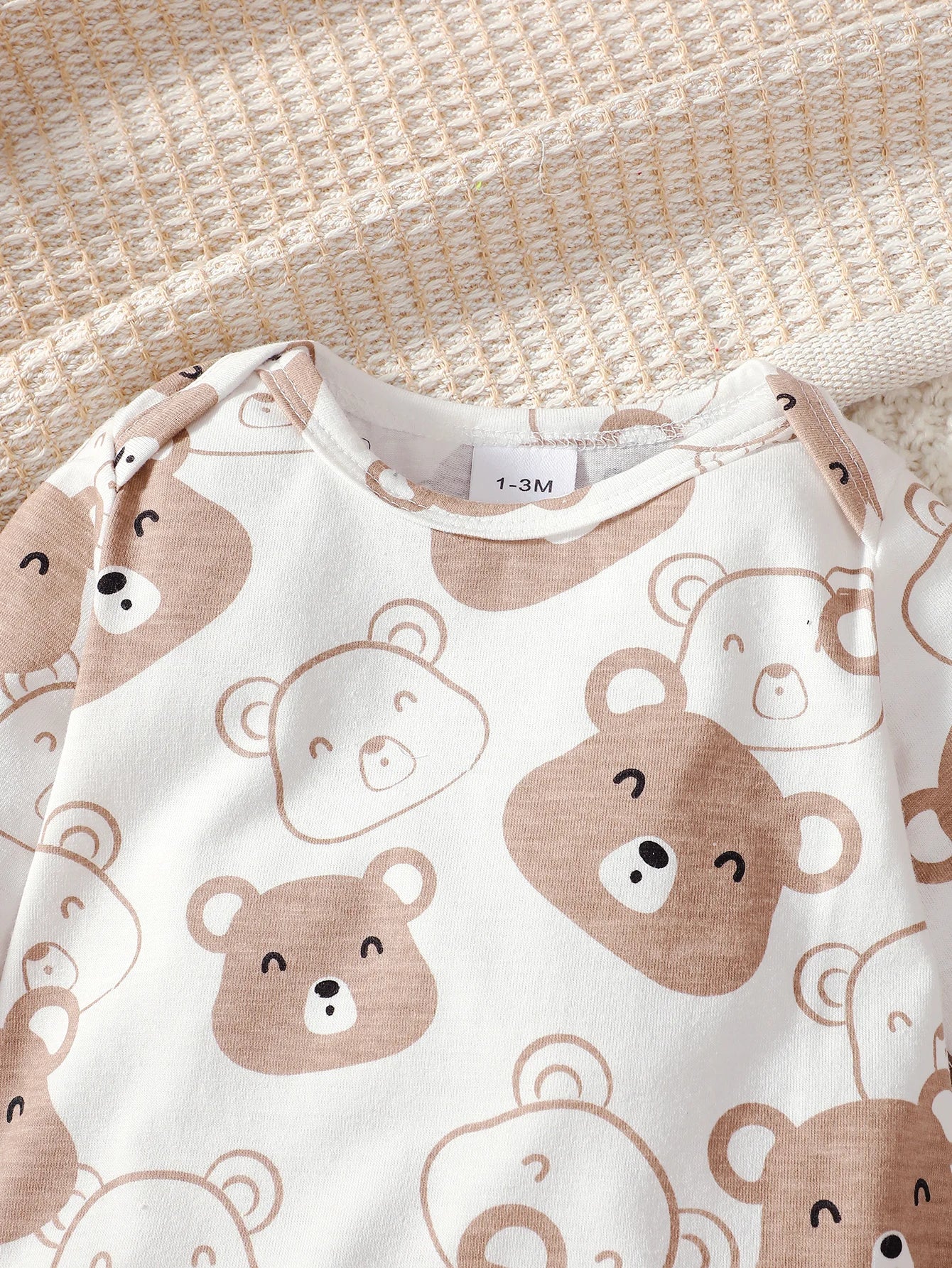 0-9 Months Baby Boy Set Little Bear Long Sleeve Bodysuit+Pants+Hat+Socks 4pcs/Set Baby Spring Autumn clothing Newborn set.