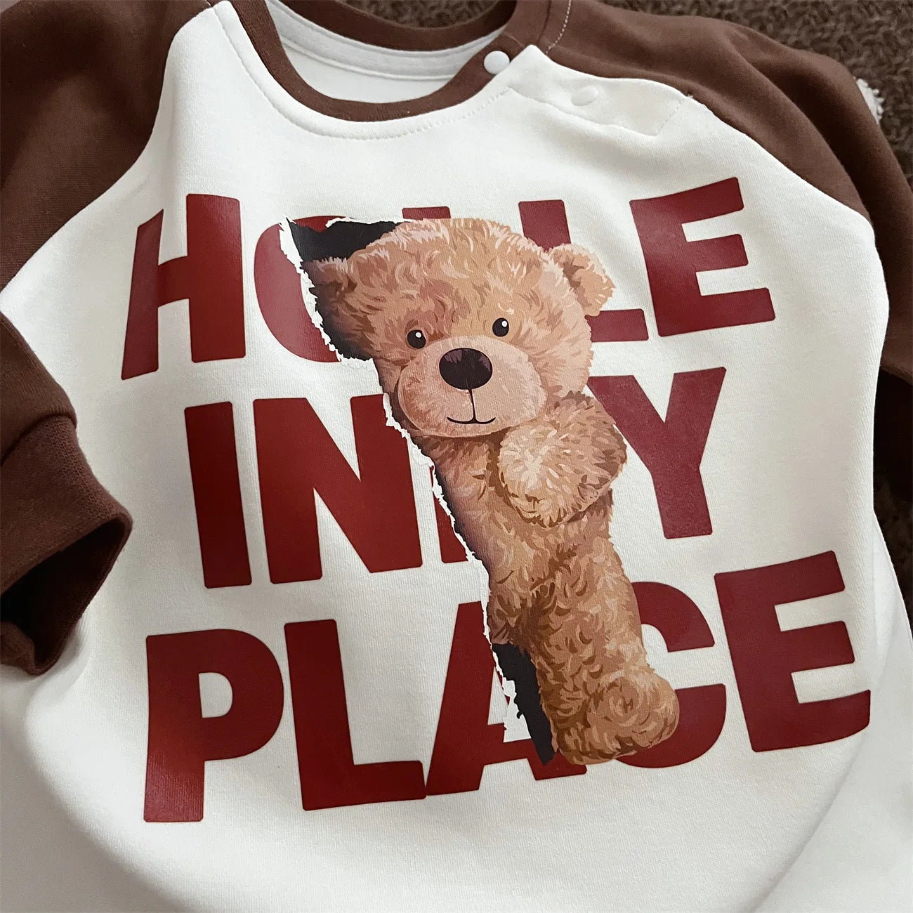 Ins 2024 Frühling Herbst Baby Jungen Bodysuit Baumwolle gestreiften Cartoon gedruckt Langarm Kleinkind Jungen Stram pler Neugeborene Jungen Outfits.