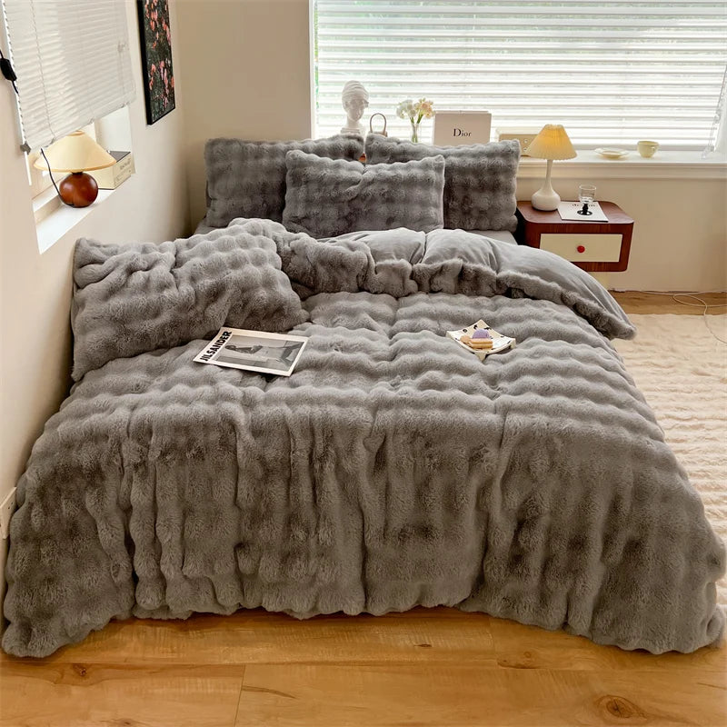 Luxury Faux Rabbit Fur Velvet Fleece Plush Soft Warm Bedding Set Super Comfortable Duvet Cover Set Blanket Bed Sheet Pillowcases
