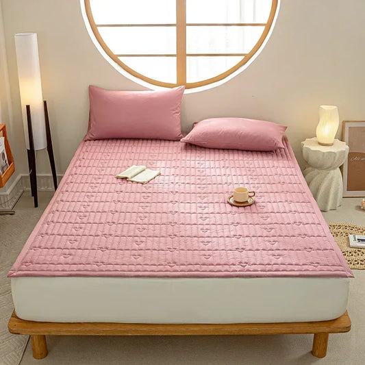 Washed cotton quilted thicken mattress pink romance heart sleeping mat 150cm bed sheet bed protection pad queen king size.