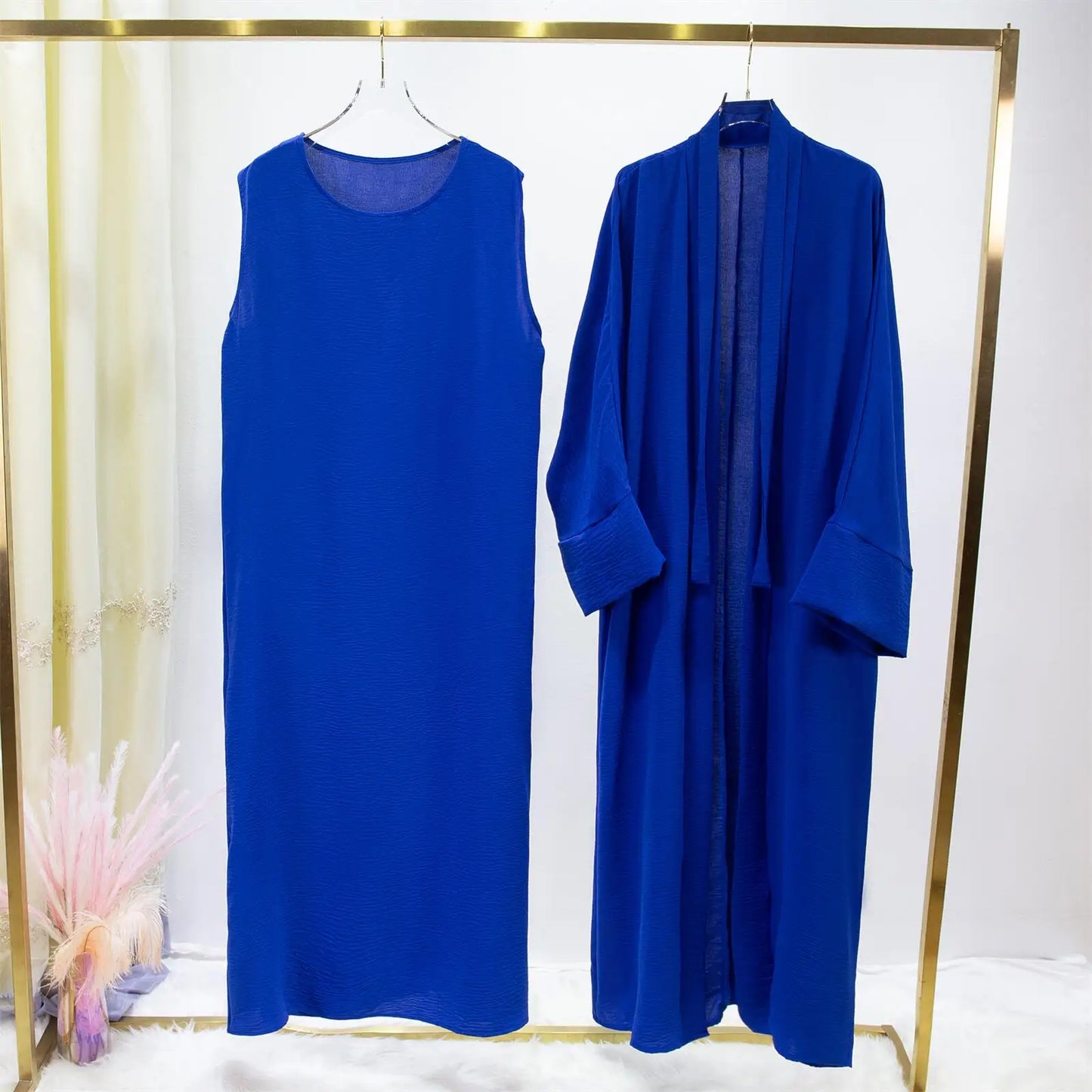 2 Bilder Muslimische Sets Muslim Jilbab Zwei Stücke Frauen Heraus Abaya Lose Strickjacke Mantel Ärmelloses Innenkleid Gebetskleidung mit Gürtel