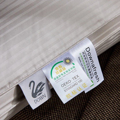 100% Goose Down Pillows Neck Pillows for Sleeping Bed Pillow 100% Cotton Cover with Goose Donw 1pc Hotel Collection Soft Comfort.