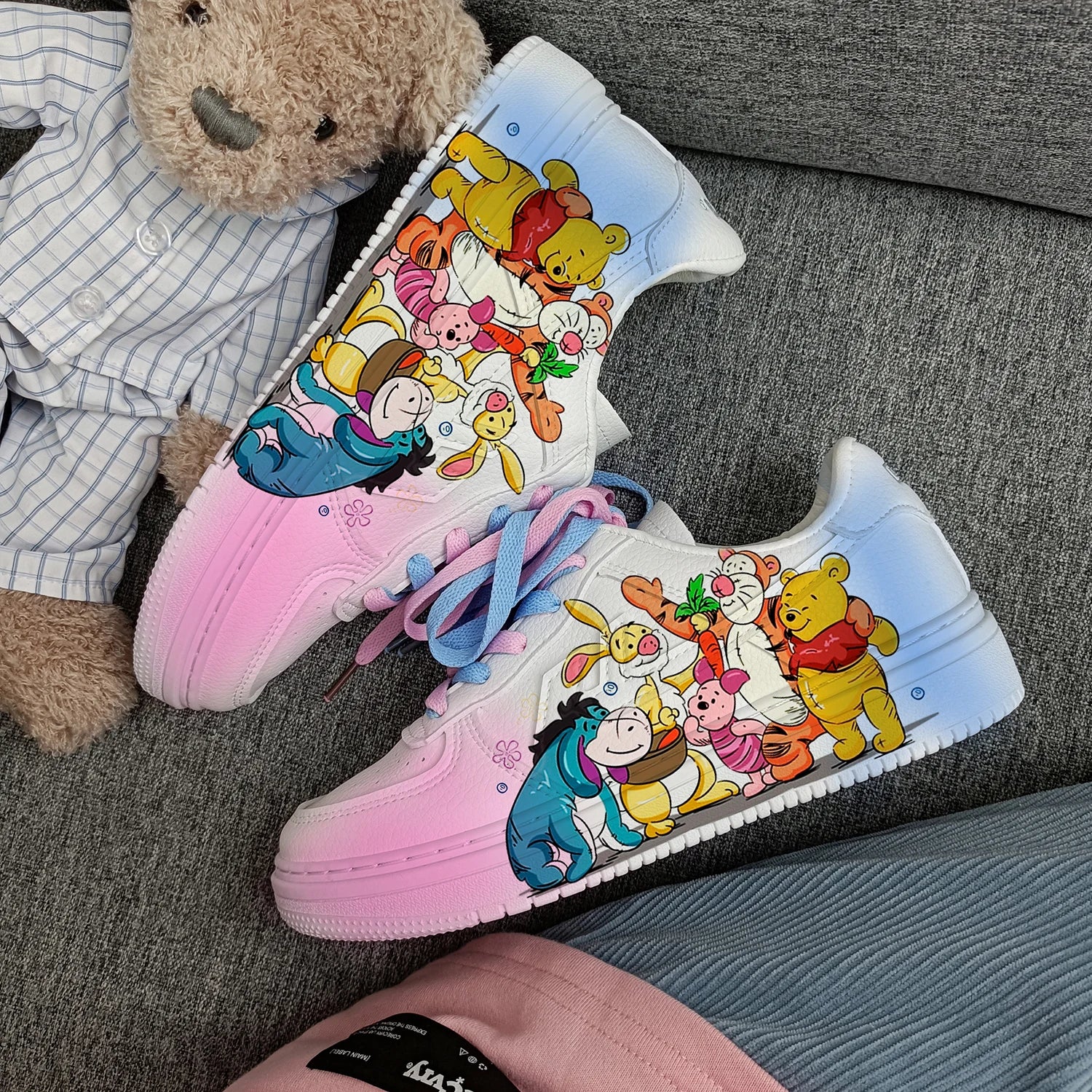 New The Disney family cartoon girls  princess cute Casual shoes non-slip soft bottom sports shoes for girl gift.