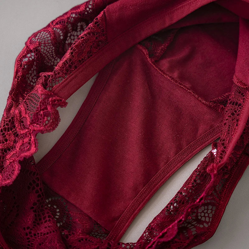 3PCS/Set Luxury Floral Embroidery Lace Panties Women Briefs Sexy Hollow Lingerie Female Underwear Ladies Breathable Underpants.