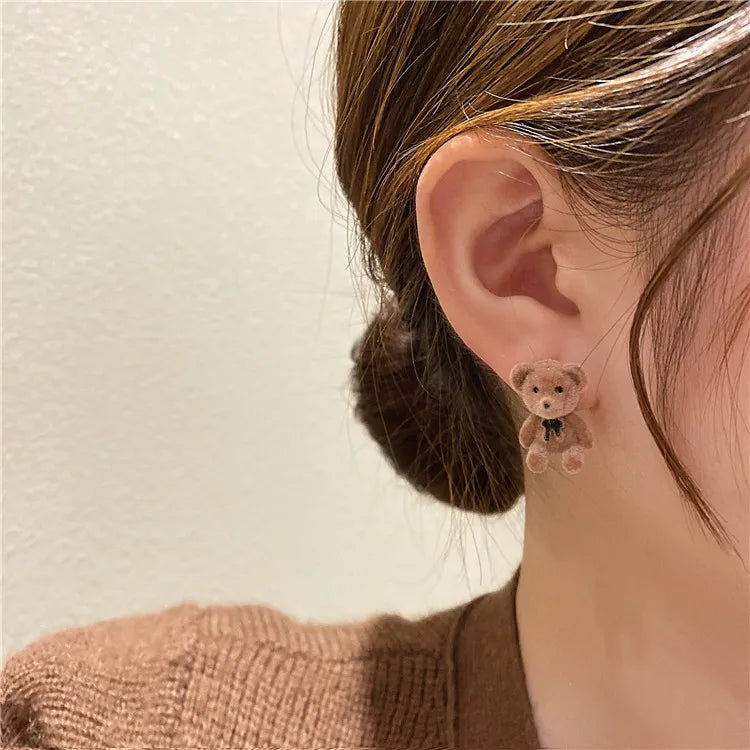 2023 New Fashion Cute Animal Stud Earrings Women Cartoon Small Black Cat Bear Shark Dinosaur Earring Ear Stud Girl Funny Jewelry.