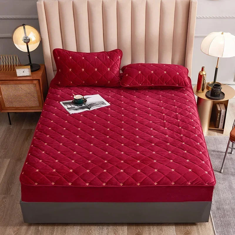 Embroidery Mattress Cover Thicken Soft Velvet Quilted Mattress Protector Cover Customized Fitted Sheet Not Including Pillowcase.