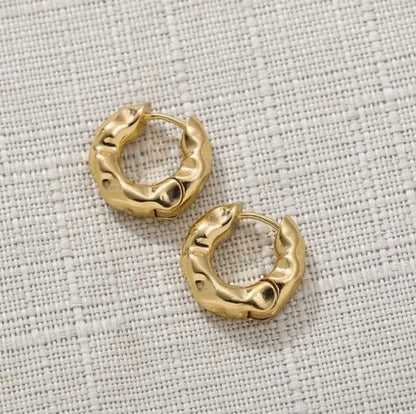 Mariasz Minimalist New Hot Sell Trendy Plated Gold Color Circle Earrings for Women Ear Hoop Earring Classic Jewelry.
