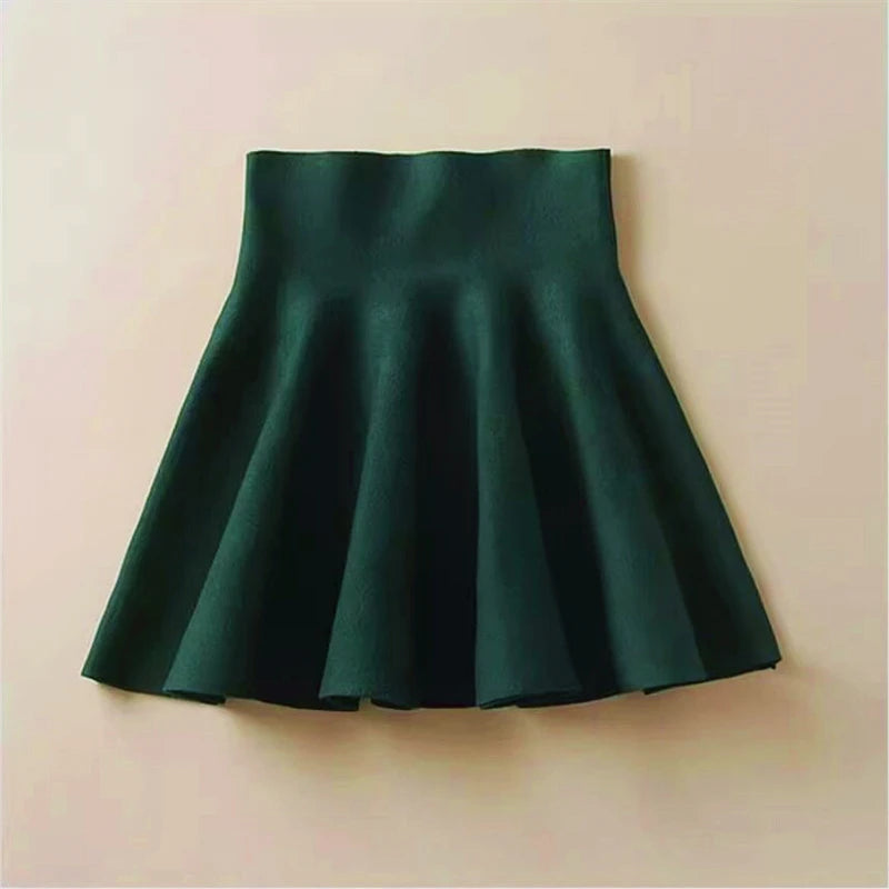 Women High Waist Knitting Pleated Skirks Autumn Winter Casual Lady Elastic Mini Tutu Skirts.