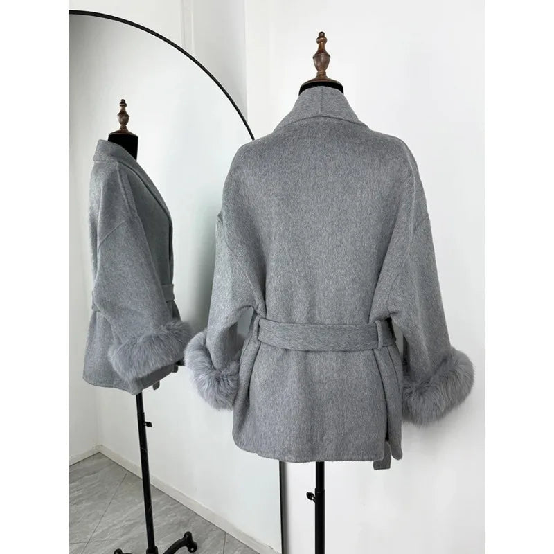 2025 Chic Lapel Plush Coat With Belt Women Vintage Faux Fur Sleeve Tweed Open Coats Female Autumn Winter Casual Street Outwear.