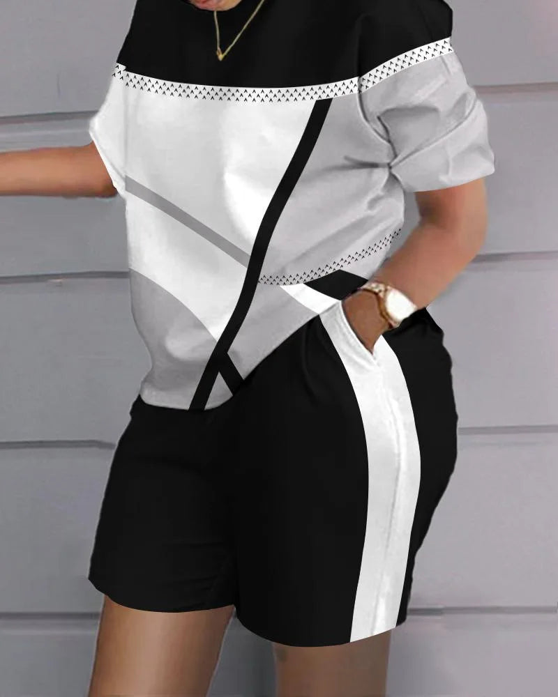 Women Casual Short Sleeve Outfit 2024 Summer Fashion Letter Printed O Neck Pocket Suit Female T Shirt Top Shorts Two Pieces Set.