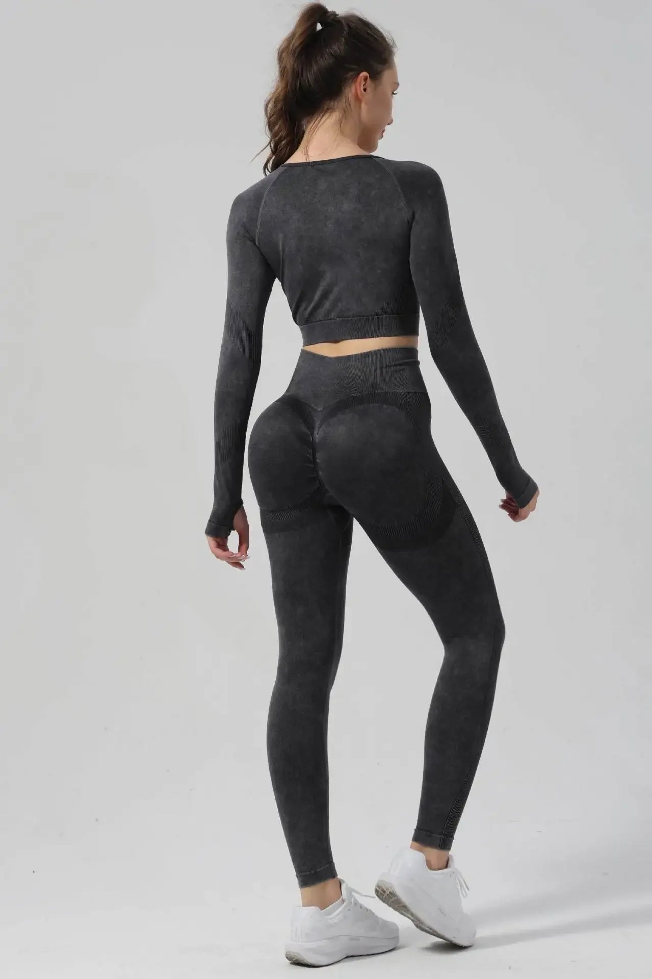 High Waist Yoga Pants Sand Washed Seamless Peach Butt Fitness Sportswear Tight Long Trousers for Women Autumn Season.