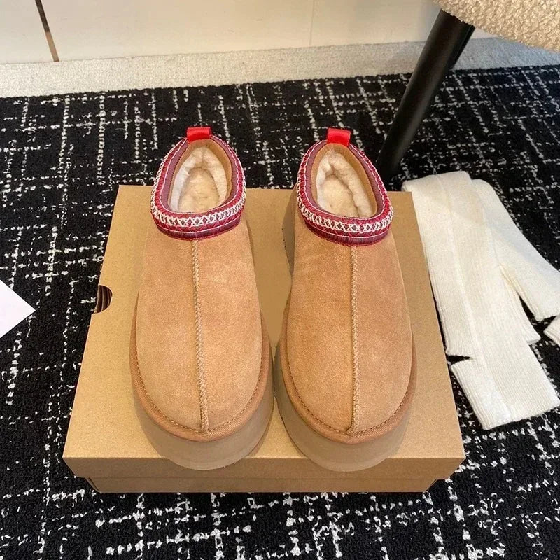 Snow boots for women - Women's wool leather boots - Winter warm fur boots - High-quality premium snow boots - 2025 model.