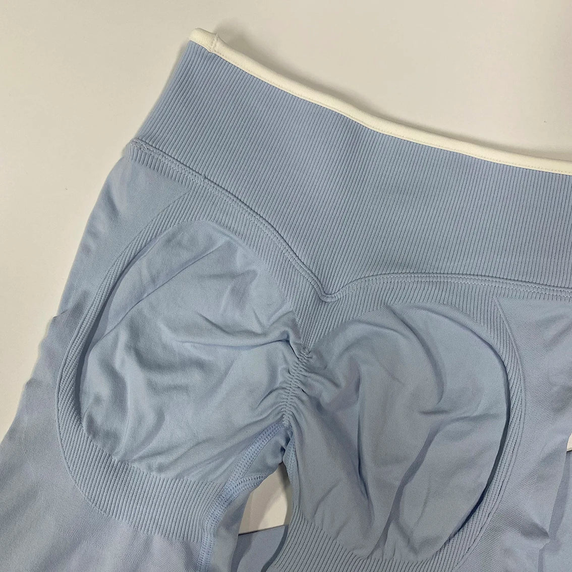 VEQKING Hip Lift Women Yoga Pants Seamless Ignite Sultpt Sports Leggings Scrunch Butt Gym Fitness Tights Elastic Workout Pants.