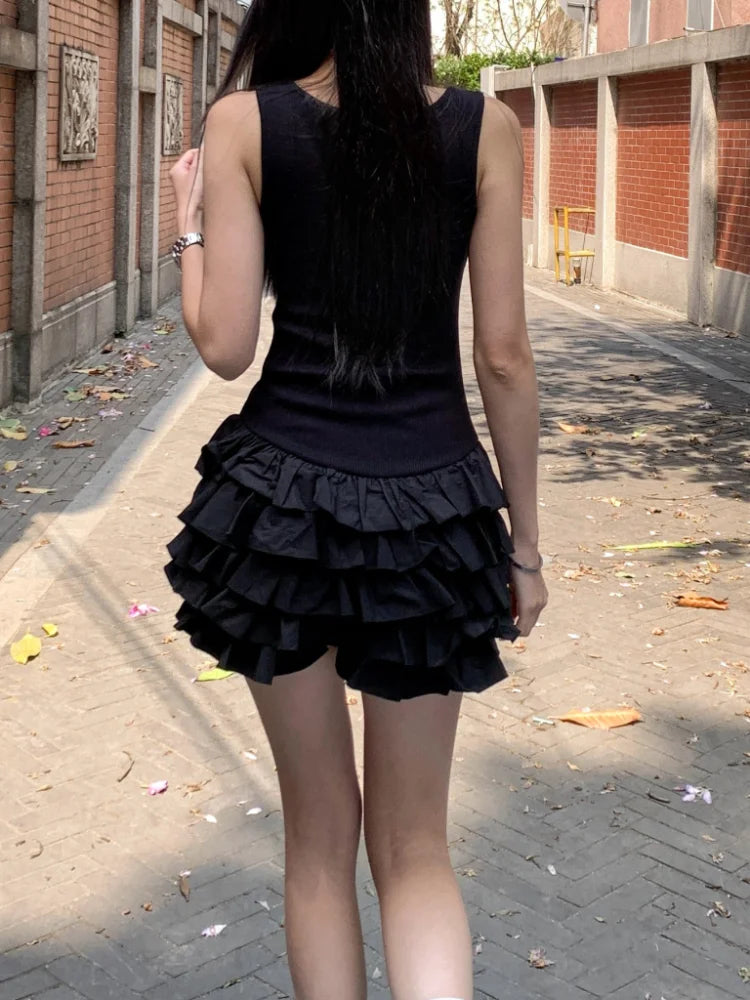 Schickes ärmelloses Y2K-Minikleid für Damen, Sommer, schwarze Kleider, sexy Clubwear, Party, schmale Passform, Rüschen, plissiertes kurzes Kleid.