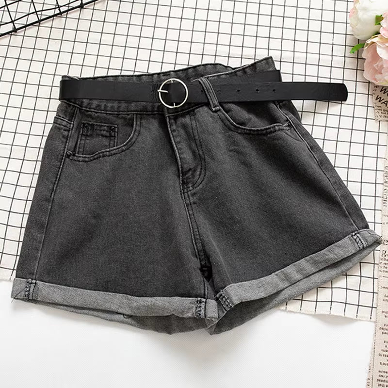 Chic High-Waisted Denim Shorts for Summer Vibes! Perfect for Every Casual Look! 🌞👖 #Fashion #SummerStyle.