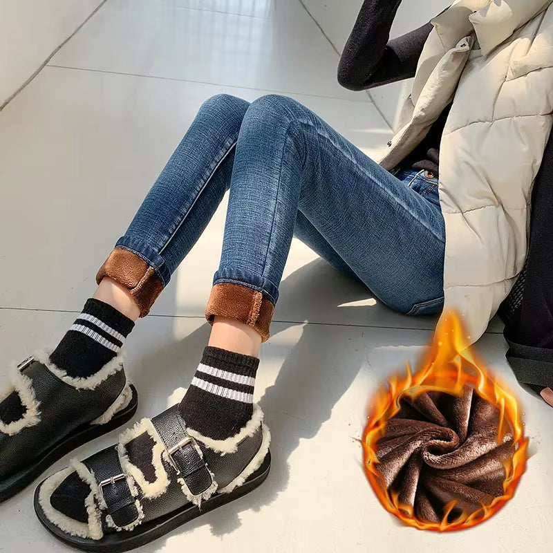 Winter Thick Female Velvet Women High Waist Skinny Jeans Simple Fleece Warm Slim Fit Stretch Ladies Casual Denim Pencil Pants.