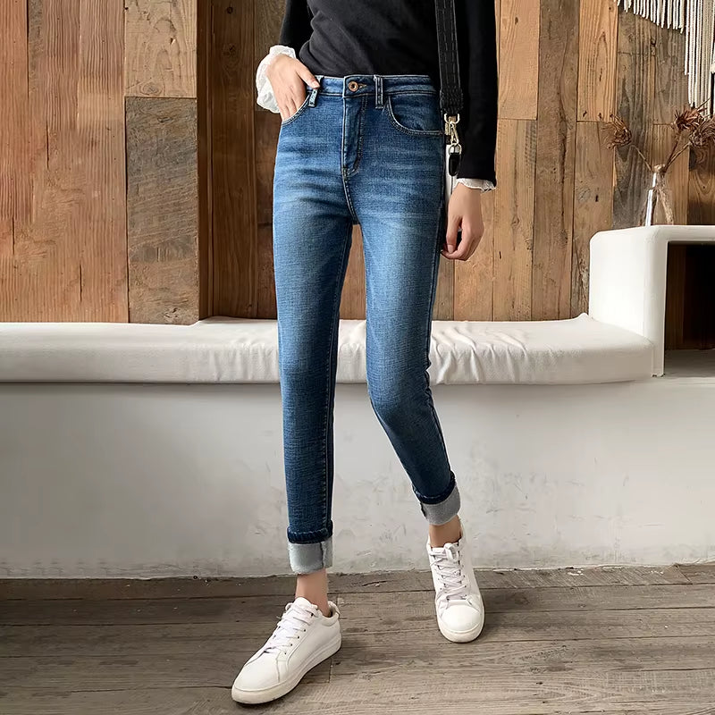 Winter Thick Velvet Women High Waist Skinny Jeans Simple Fleece Warm Slim Fit Stretch Ladies Casual Denim Pencil Pants.